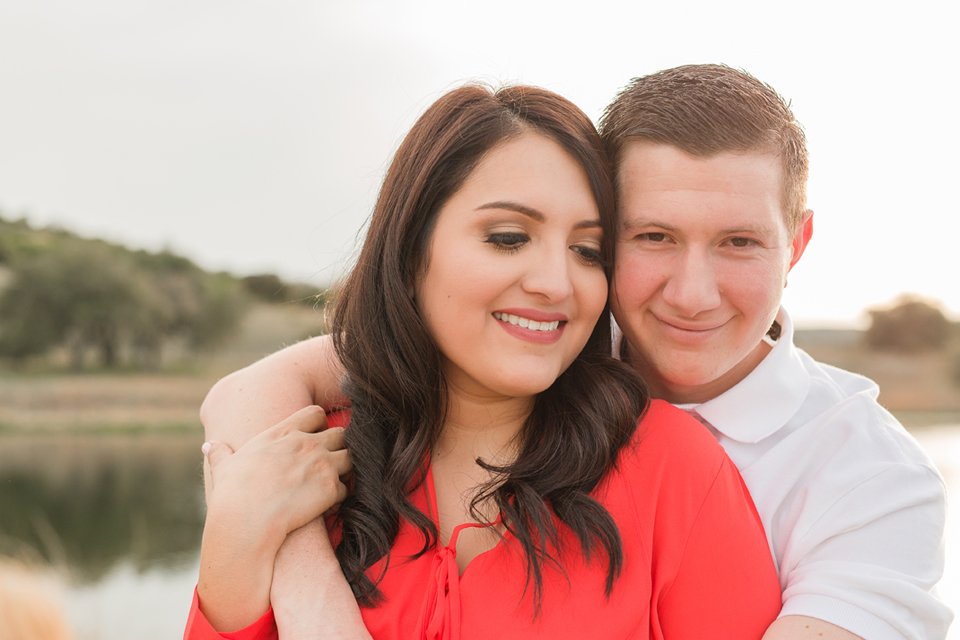Texas Hill County engagement photos in the spring