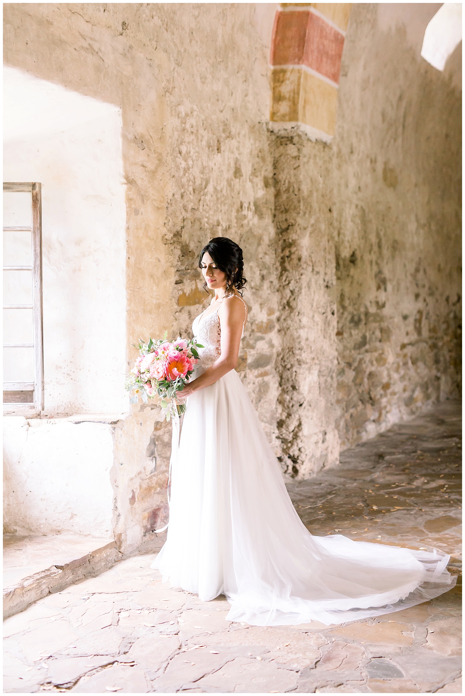 Spanish Missions Bridal Portraits in San Antonio, TX with Monica Roberts Photography | www.monicaroberts.com